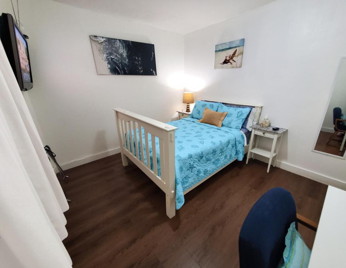 La Villa Azul - A Beachy Stay In Маями Екстериор снимка
